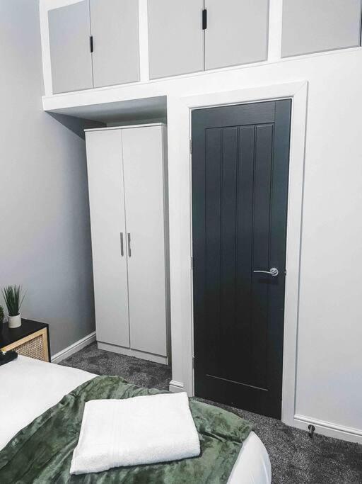 Comfortable Home In Bolton Farnworth Exteriér fotografie